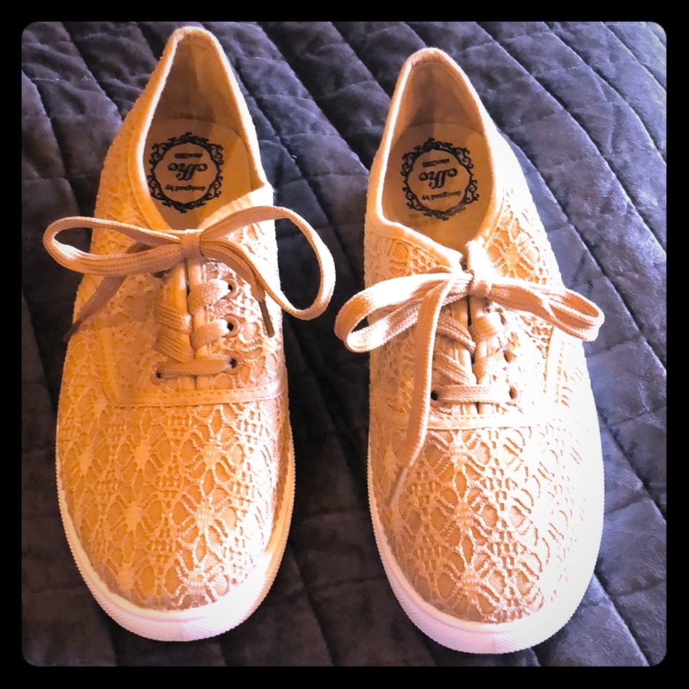 Tan Lace sneakers